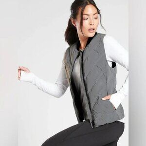 Athleta Inlet Reflective Silver Grey Goose Down Puffer Vest Women’s XXS
